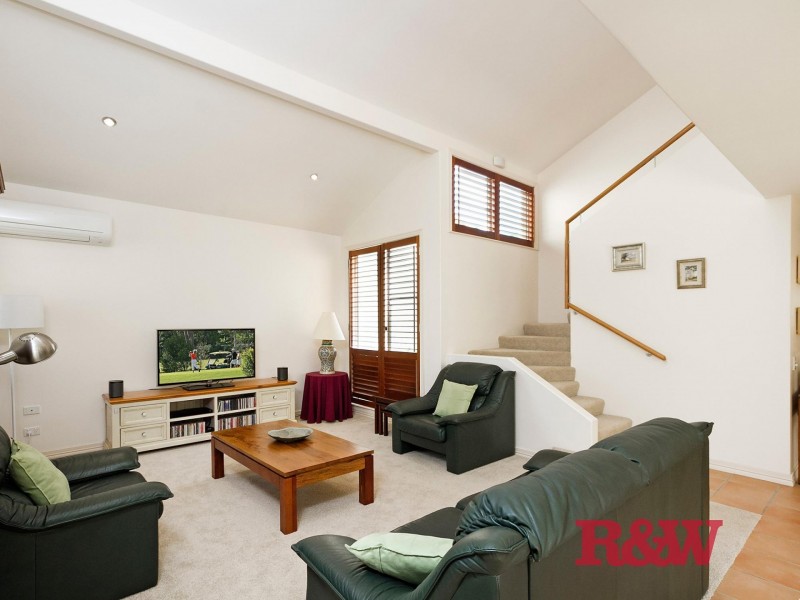 120/61 ‘Cascades’ Noosa Springs Dr, Noosa Springs QLD 4567