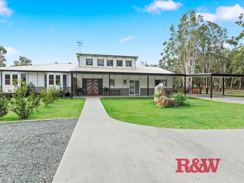14 Yatama Place, Cooroibah QLD 4565