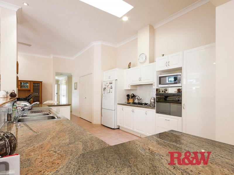 11 Helm Court, Noosaville QLD 4566