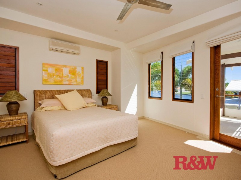 33 Masthead Quay, Noosa Waters QLD 4566