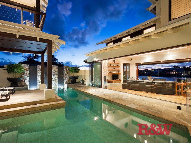 33 Masthead Quay, Noosa Waters QLD 4566