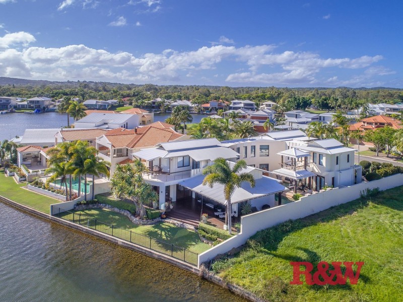 33 Masthead Quay, Noosa Waters QLD 4566