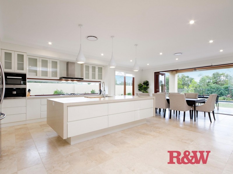 9 Springs Crescent, Noosa Heads QLD 4567