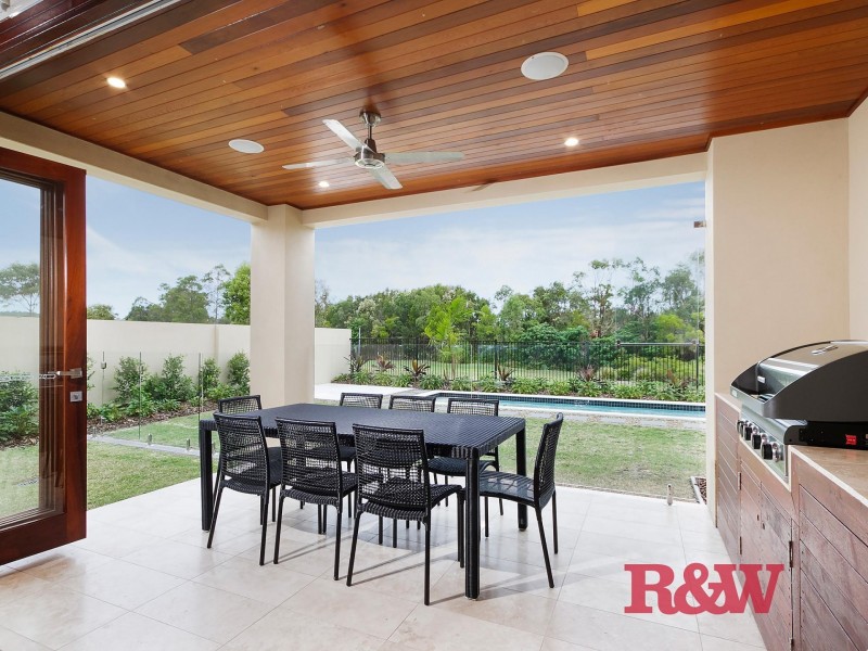 9 Springs Crescent, Noosa Heads QLD 4567