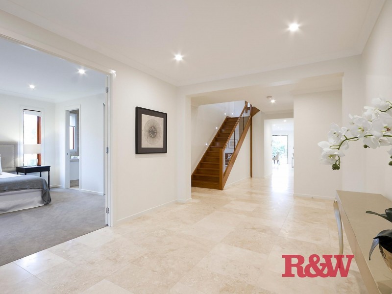 9 Springs Crescent, Noosa Heads QLD 4567