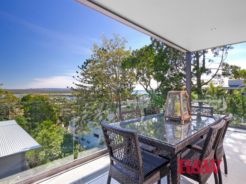 18/37 Noosa Drive, Noosa Heads QLD 4567