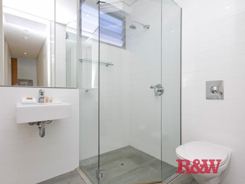 18/37 Noosa Drive, Noosa Heads QLD 4567