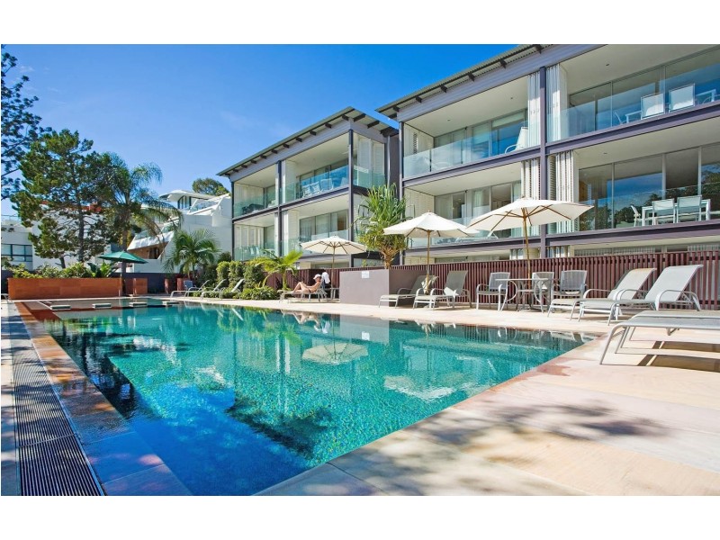 18/37 Noosa Drive, Noosa Heads QLD 4567