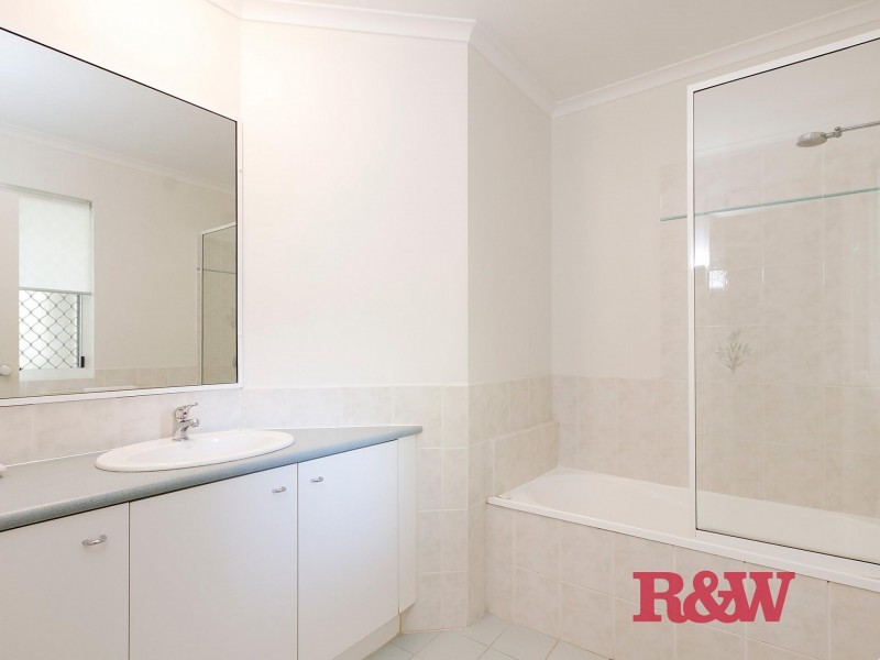 30/2 Serenity Close, Noosa Heads QLD 4567