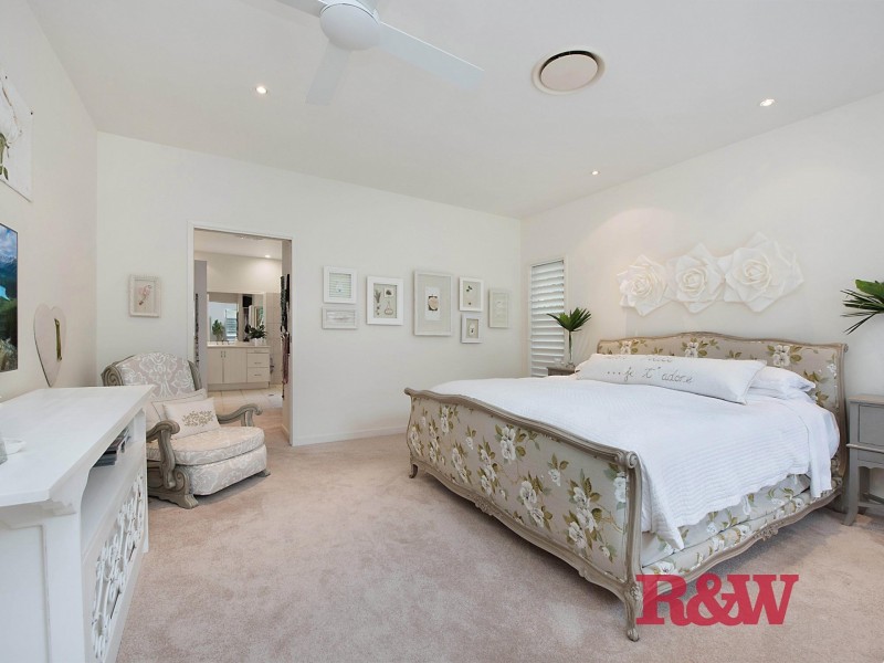 87 Lake Weyba Drive, Noosaville QLD 4566