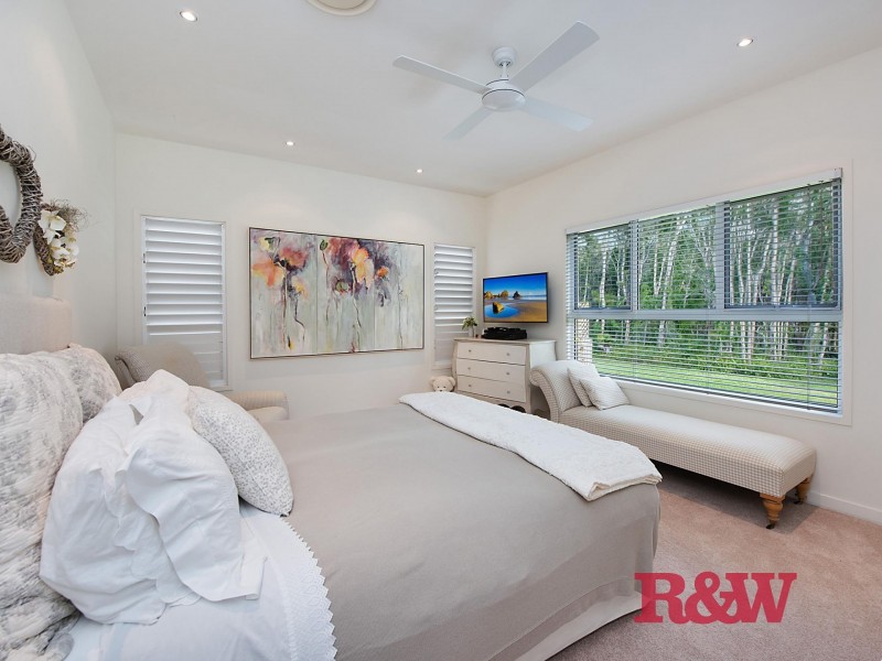 87 Lake Weyba Drive, Noosaville QLD 4566