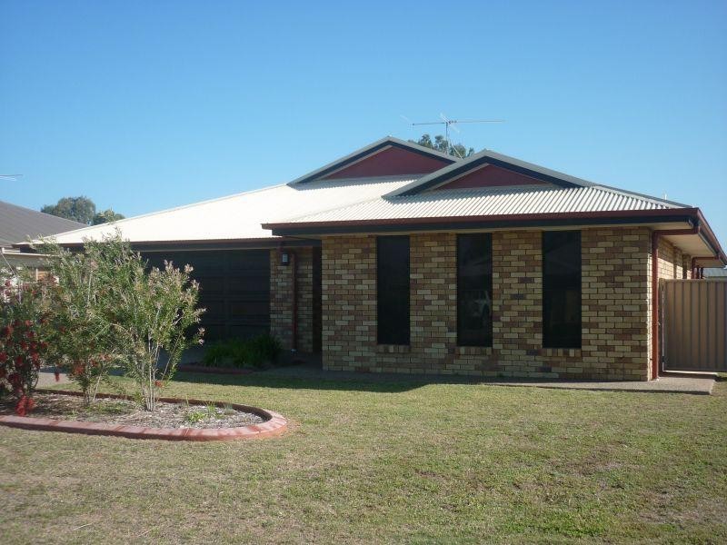 20 Sommerfeld Crescent, Chinchilla QLD 4413