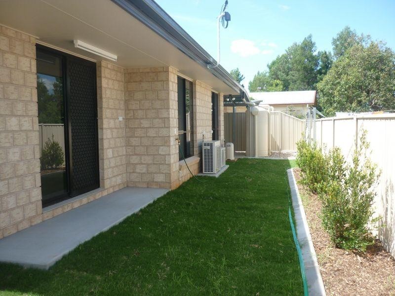 Villas 1 to 3/10 Davidson Court, Chinchilla QLD 4413