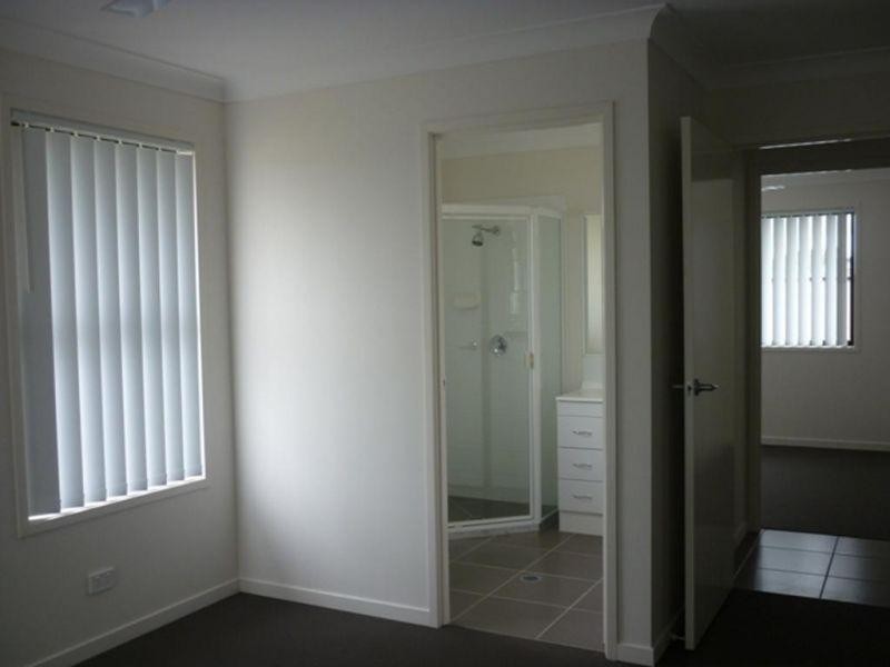 15 Gower Street, Chinchilla QLD 4413