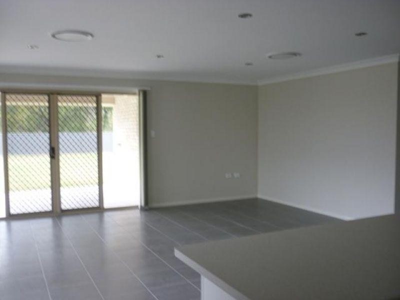 32 Cameron Street, Chinchilla QLD 4413