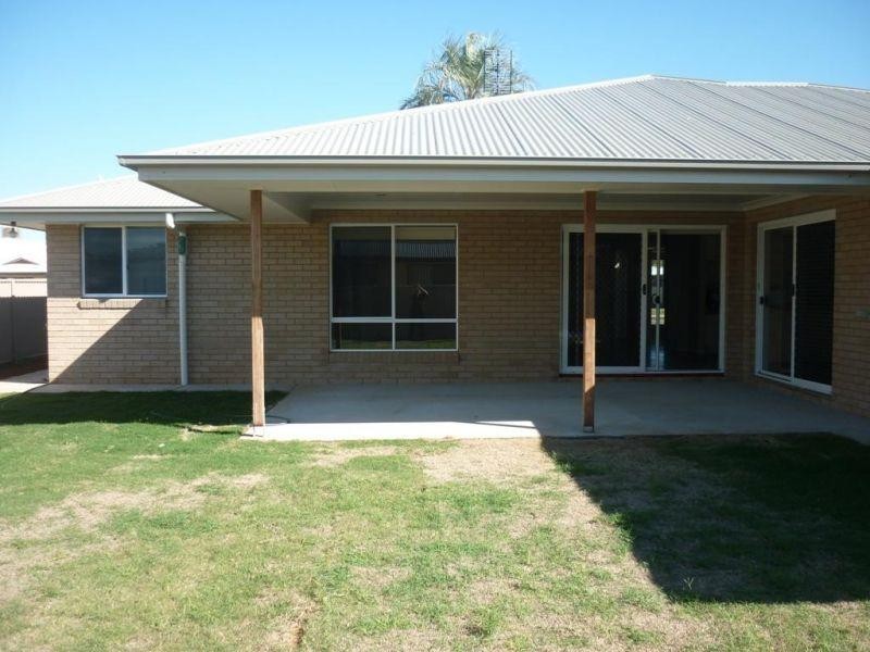 36 Sommerfeld Crescent, Chinchilla QLD 4413
