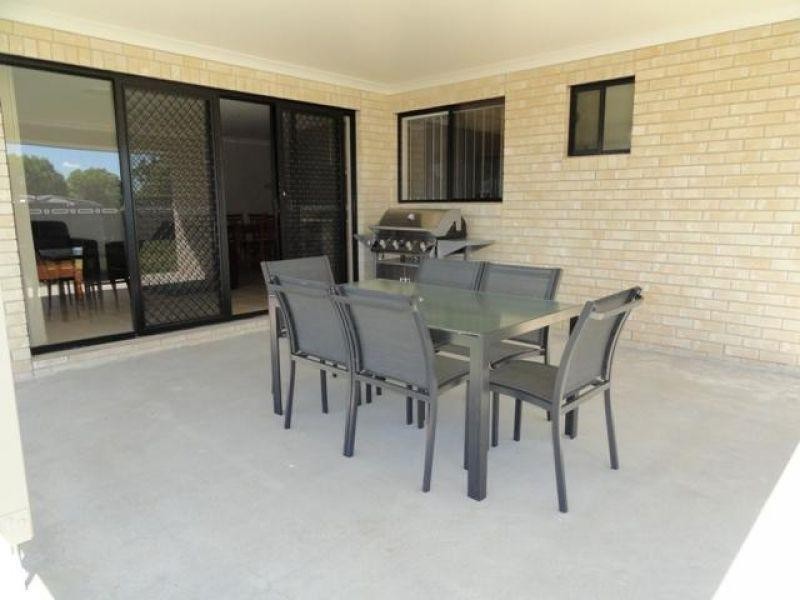 11 Layne Cres, Chinchilla QLD 4413