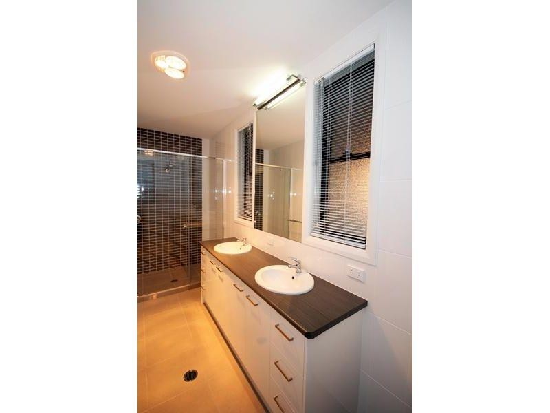 5 Washington Avenue, Chinchilla QLD 4413