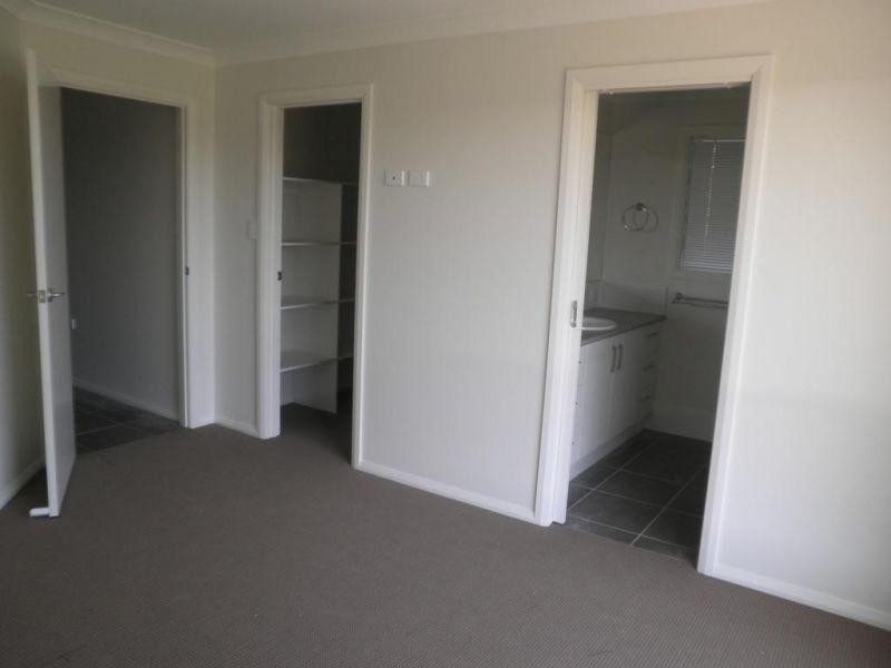 23  Cameron Street, Chinchilla QLD 4413