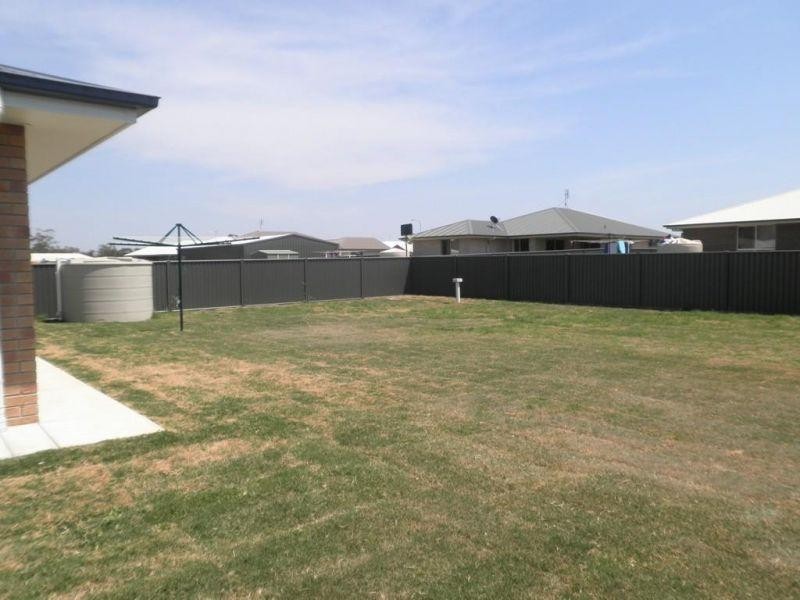 23  Cameron Street, Chinchilla QLD 4413