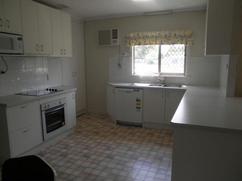 91 Oak Street, Chinchilla QLD 4413