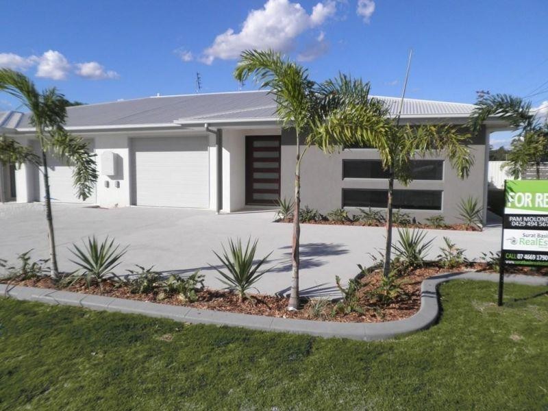 2/11 Church Street, Chinchilla QLD 4413