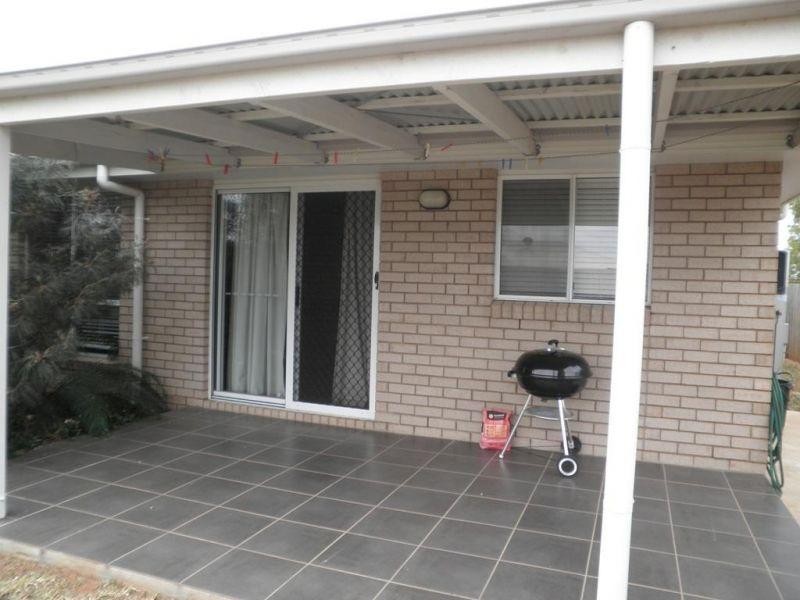 2/101 Zeller Street, Chinchilla QLD 4413