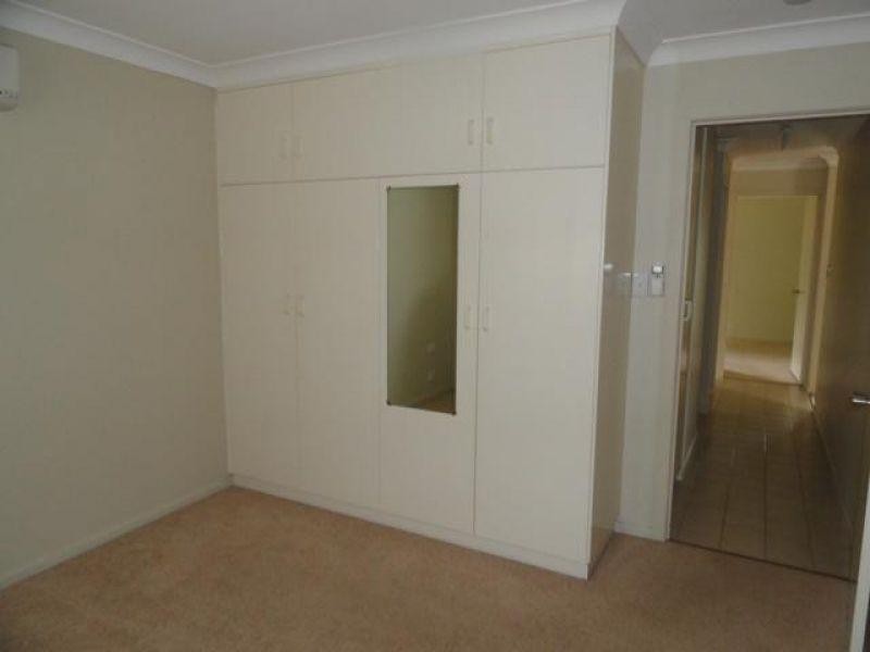 1/64 Middle Street, Chinchilla QLD 4413