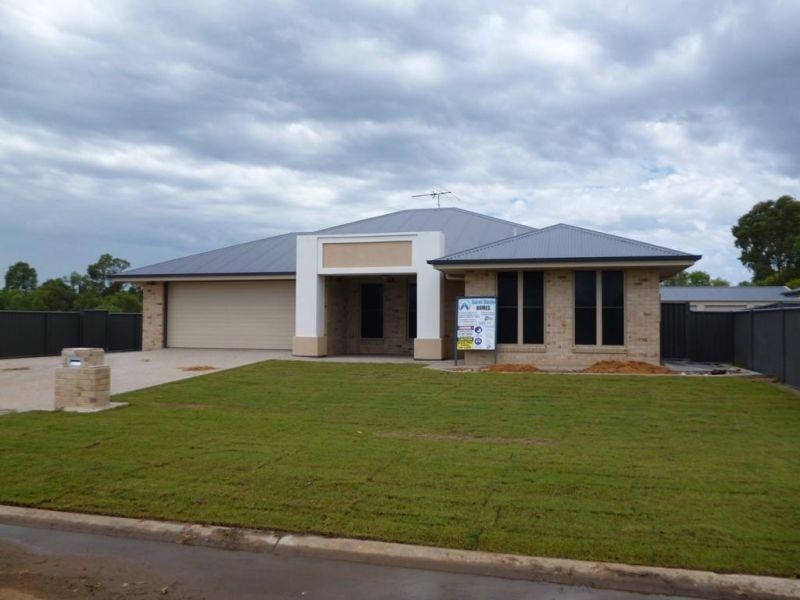 10 Layne Crescent, Chinchilla QLD 4413