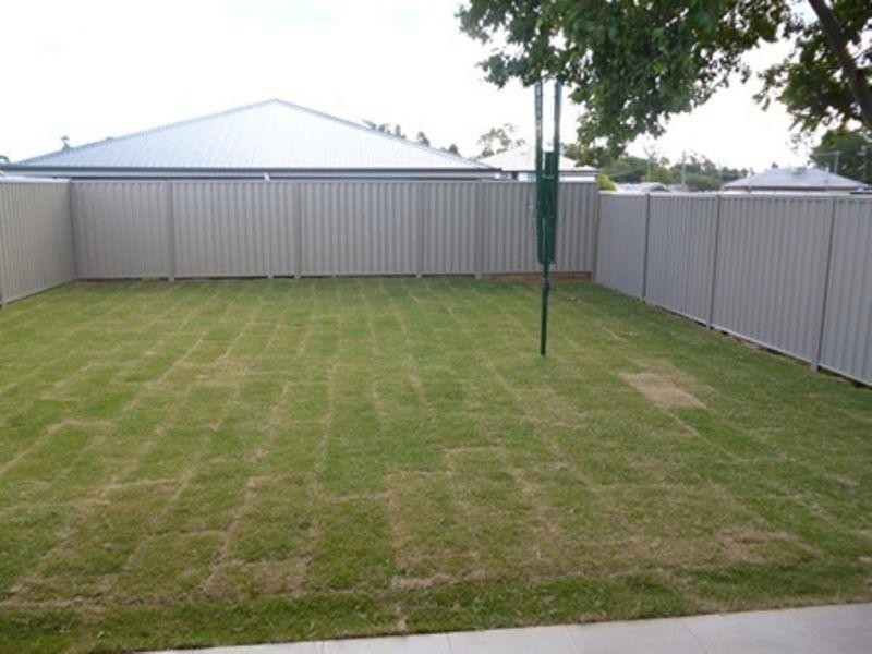 2/49 King Street, Chinchilla QLD 4413