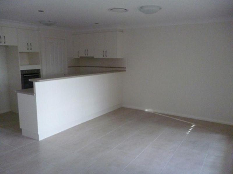 2/49 King Street, Chinchilla QLD 4413