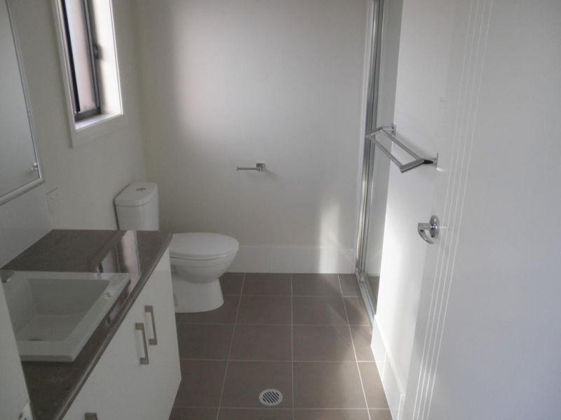 4/2 Sheridan, Chinchilla QLD 4413