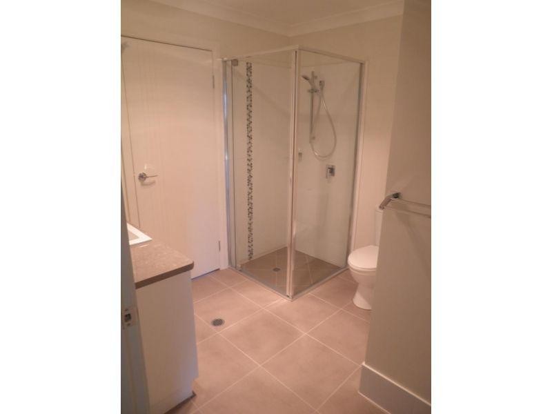 4/2 Sheridan, Chinchilla QLD 4413