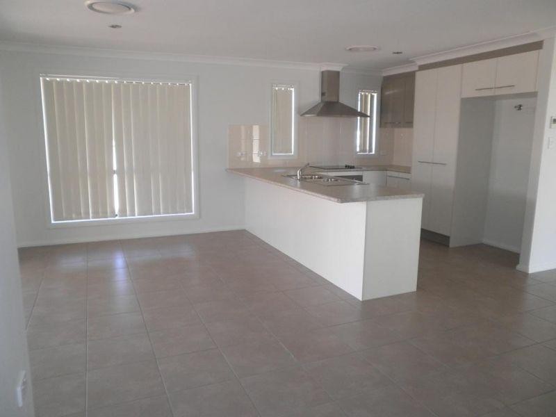 2  Frame Street, Chinchilla QLD 4413