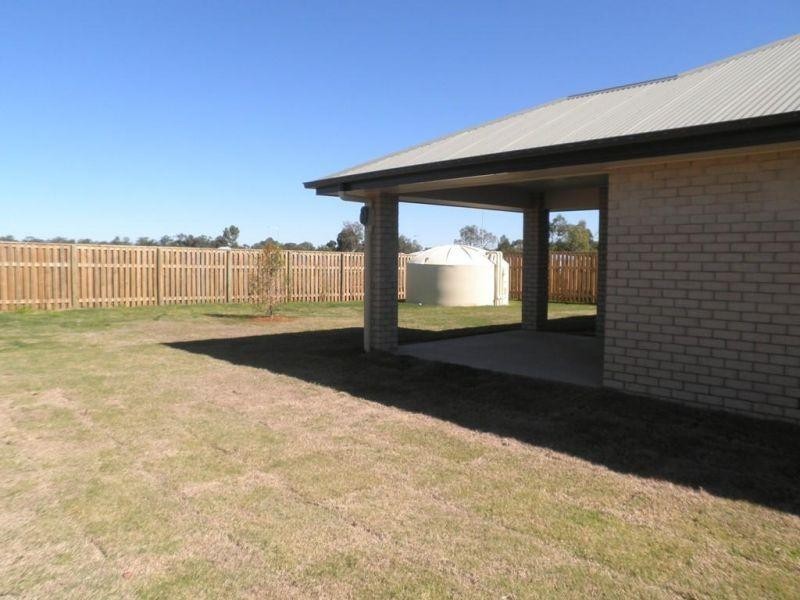 16 Pilkington Street, Chinchilla QLD 4413