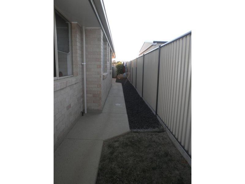 14B Skewis Street, Chinchilla QLD 4413