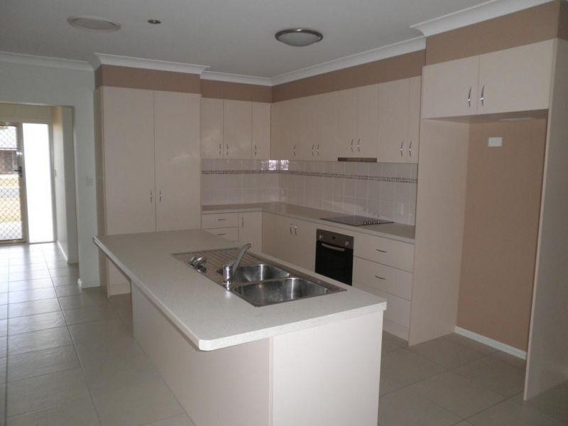 18  Sommerfeld Cres, Chinchilla QLD 4413