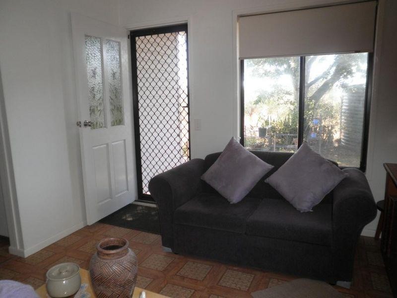 6 Pelican Back Road, Chinchilla QLD 4413