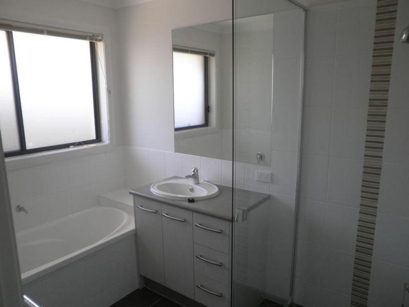 7-9 D Gower Street, Chinchilla QLD 4413