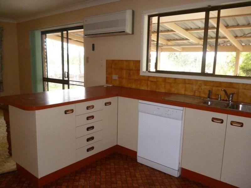 86 Auburn Road, Chinchilla QLD 4413