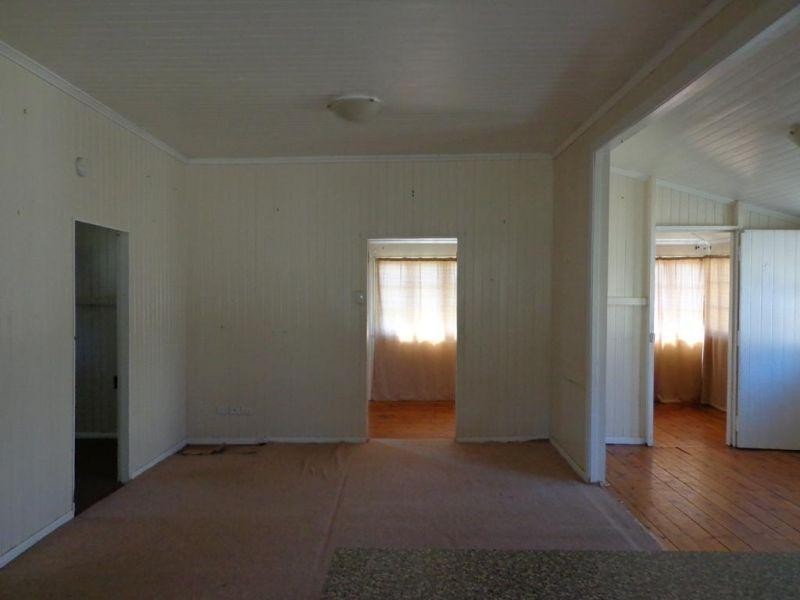 12 Wambo, Chinchilla QLD 4413