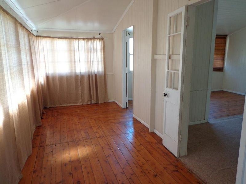 12 Wambo, Chinchilla QLD 4413