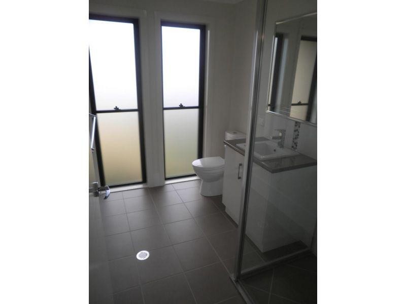 2/2 Sheridan Street, Chinchilla QLD 4413