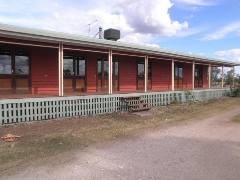 38 Parsons Road, Chinchilla QLD 4413