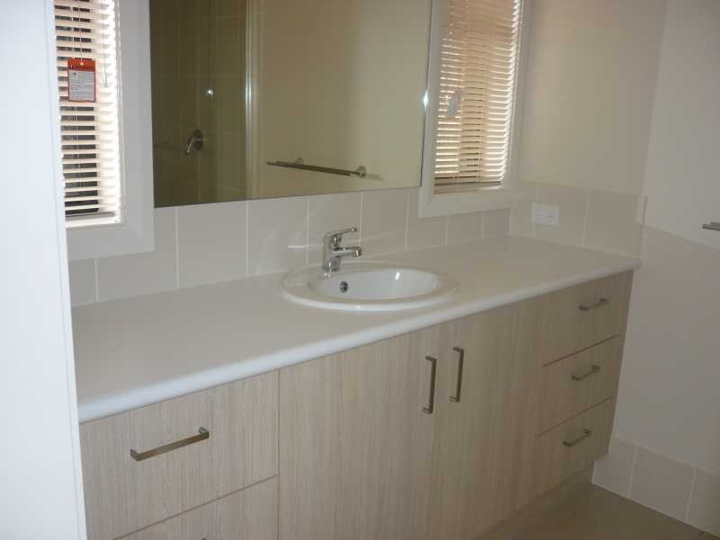 75 Sommerfeld Crescent, Chinchilla QLD 4413