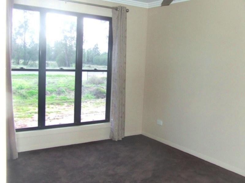 310 Lloyd St, Chinchilla QLD 4413