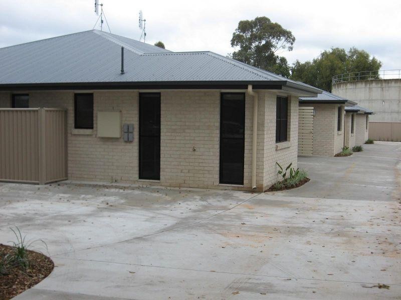 Unit 1/66 Middle Street, Chinchilla QLD 4413