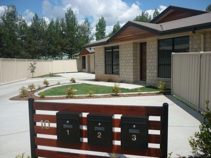Villa 3/10 Davidson Court, Chinchilla QLD 4413