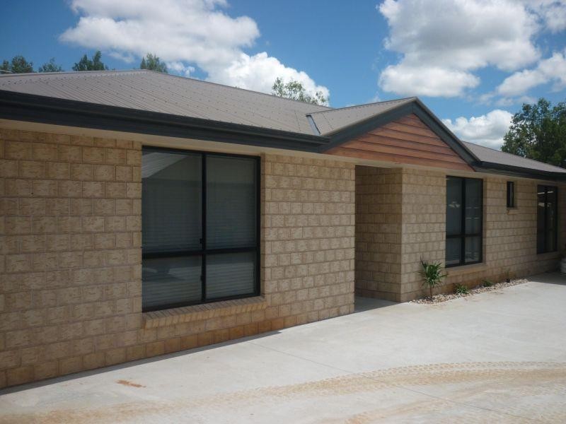 Villa 3/10 Davidson Court, Chinchilla QLD 4413