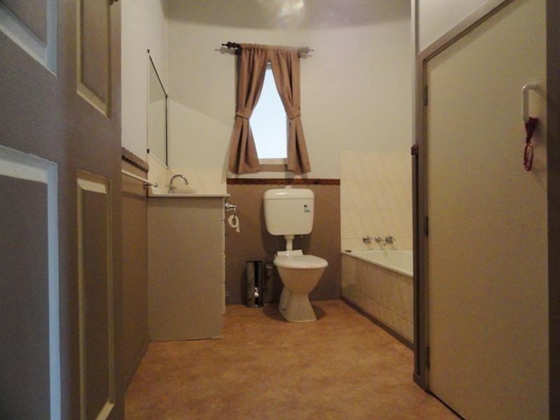 95 Hypatia Street, Chinchilla QLD 4413